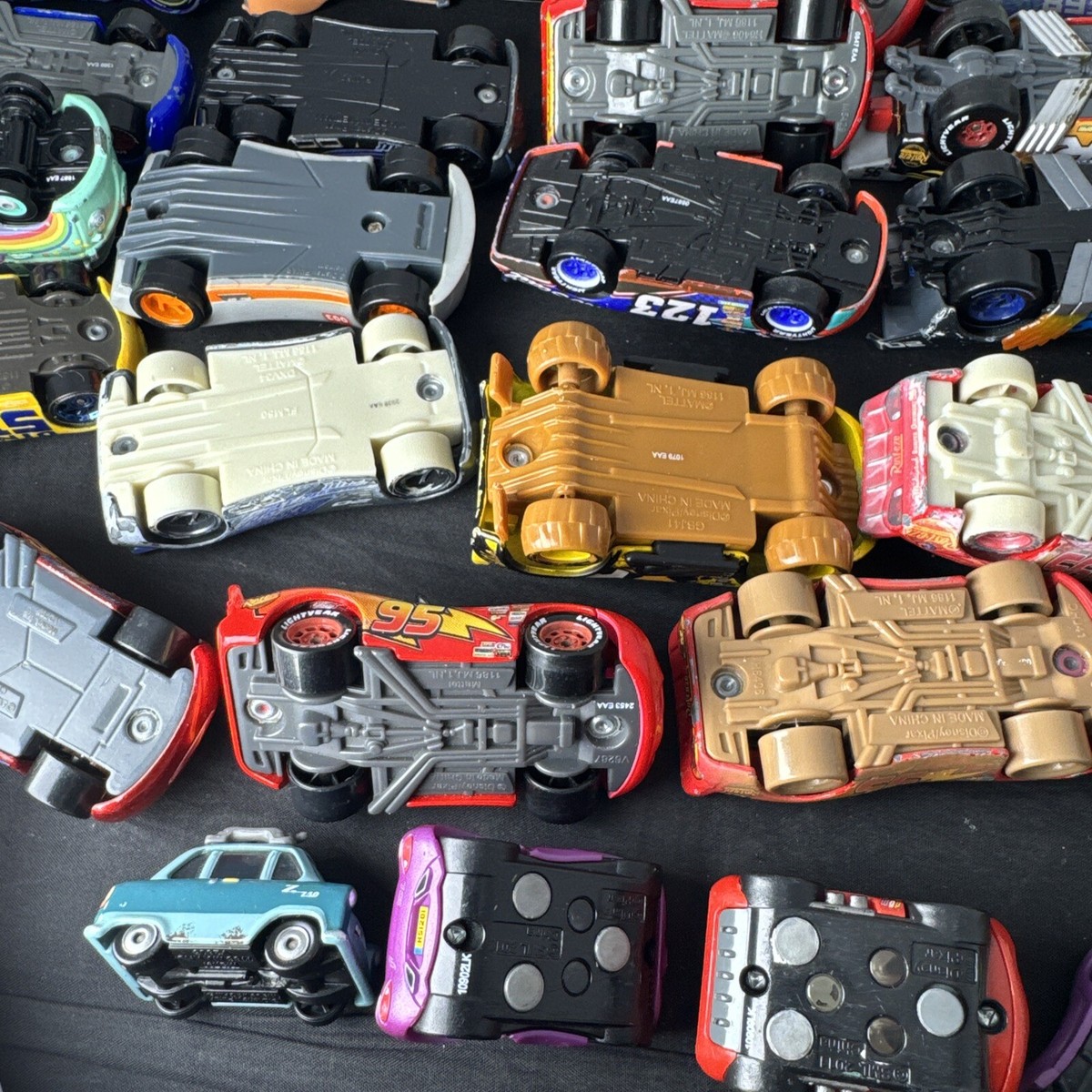 Lot of 39 Mattel Disney Pixar Cars Diecast Toys / Plastic Mixed