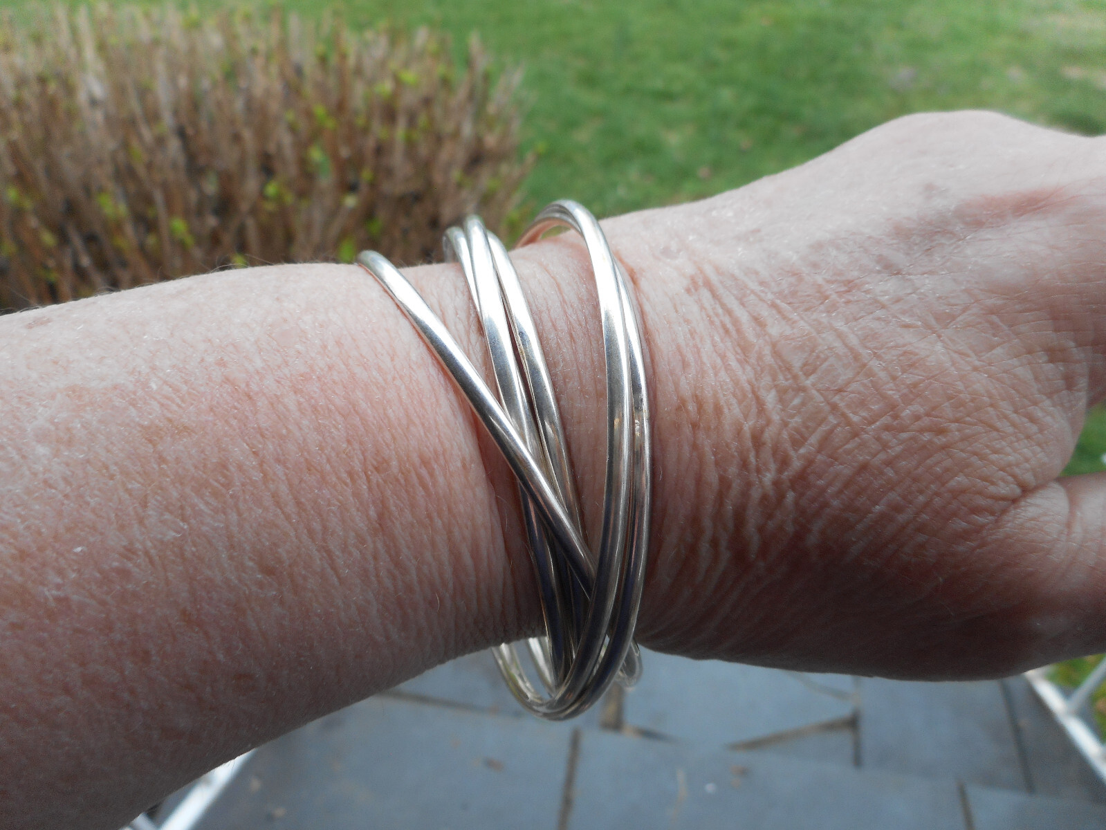Single Sterling Silver Bangle Bracelet Composed o… - image 13