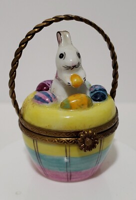 Limoges Spring Easter Bunny Rabbit Basket Eggs Trinket Box France Petite Main