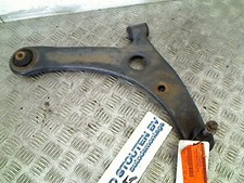 Triangle de suspension Mitsubishi COLT