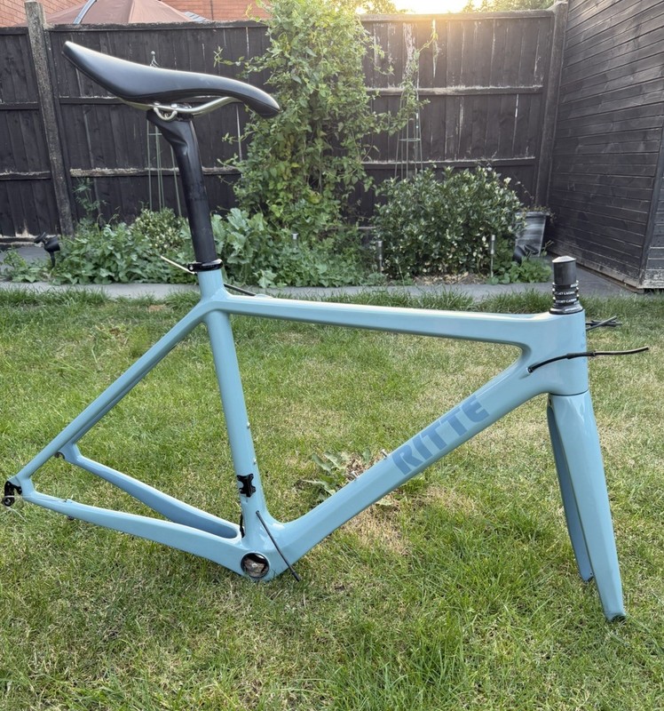 Ritte Ace Carbon Road Bike Frameset Inc Fork Seatpost And Saddle