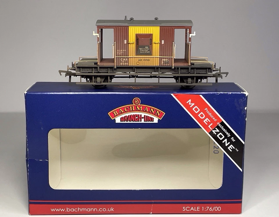 Bachmann 37-537Z CAR Brake Van 'New Cross Gate' - Modelzone Exclusive - OO Gauge - Image 2 of 4