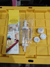 QQ- Cookie Press And Cake Decoration Set