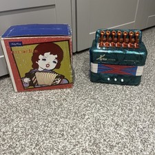 Hero Children's Button Accordion(Model UC 102 Series) 1950/Vintage Working Order