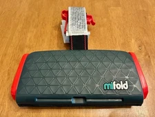 Mifold Grab-And-Go Compact Car Booster Portable Seat