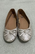 SO Girls Fennel Silver Ballet Flats Size 13 Medium Memory Foam
