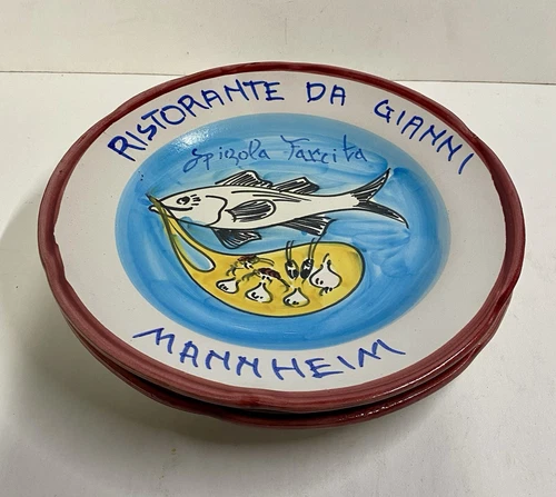 Set Of 2 Ristorante Da Gianni Spigola Del Buon Ricordo Mannheim Fish 9.0” Plates - Picture 7 of 10