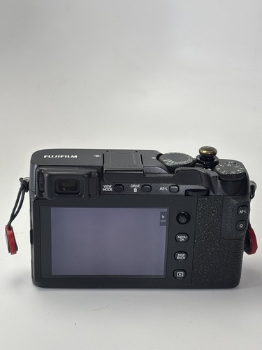 FUJIFILM X-E3 24.3MP 4K Black Silver Mirrorless Camera EXCELLENT USA Shipper - Picture 4 of 22