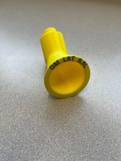 Adaptador/soporte embudo de aceite L8T GAS 6,6 L - GM, HD, Silverado, Sierra, 2020-2025 Foto 4 de 4