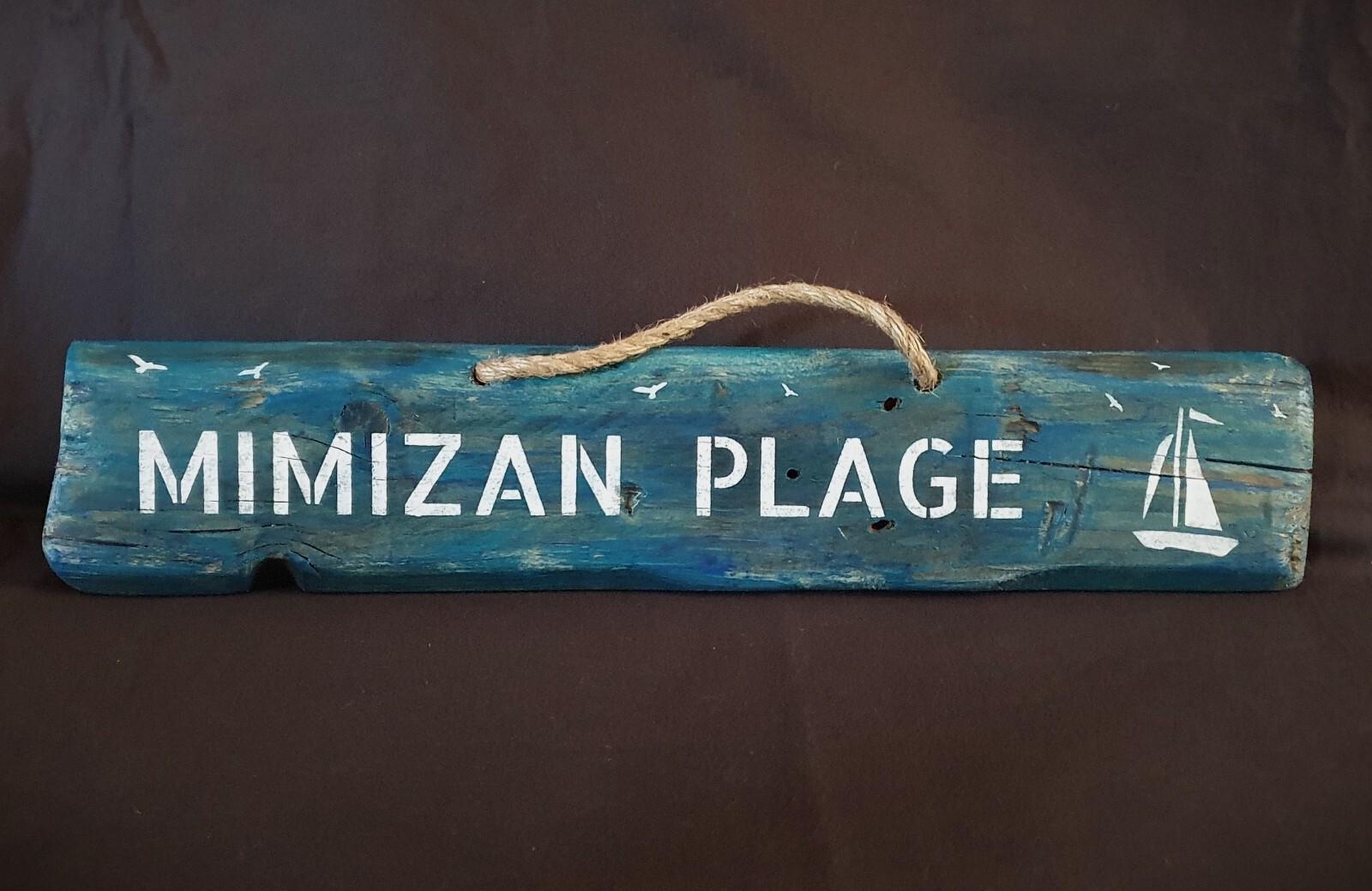 Panneau bois flotté MIMIZAN PLAGE, l'esprit de l'océan gravé dans un objet unique