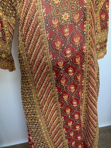 Damen 3 Stück Shalwar Kameez Dupatta rot reines Georgette Kantha Arbeit Pailletten Gr. M - Bild 9 von 11