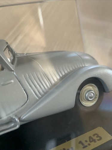 1931 WIKOV 35 1/43 RESIN CAR MODEL BY HYNEK KNOPP - CESKOSLOVENSKE AUTOMOBILY - Picture 9 of 14