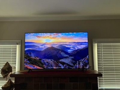 Onn 75'' Class 4K UHD Roku Smart TV   Barely used. With Remote.