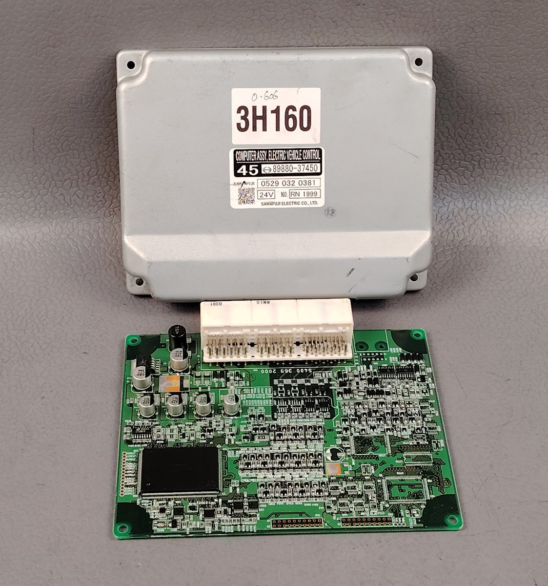 2015 HINO DUTRO DYNA TRUCK ELECTRIC CONTROL MODULE ECU ECM 89880