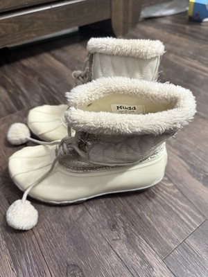 Mudd Girls' Quilted Snow Boots Ivory White Faux Fur Lined Glitter Pom Pom Sz 4