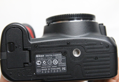 Nikon D3100 14.2MP Digital SLR Camera Body Only low shutter cont - Picture 6 of 10