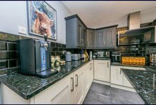 Shaker Style Kitchen Doors And Units
