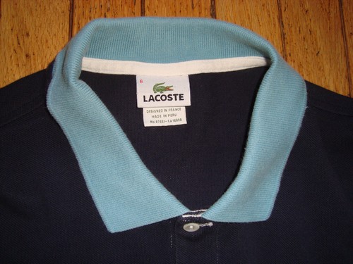 CAMISA POLO PIQUÉ HOMBRE LACOSTE AZUL Y BLANCO TALLA 6 HECHA EN PERÚ ¡APENAS USADA! - Imagen 4 de 8