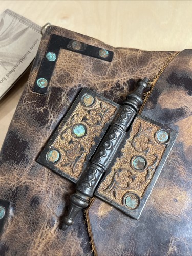 Iona Handcrafted Books Journal Traditional Italian Style Monk Hinge Pin Locking - Picture 3 of 14