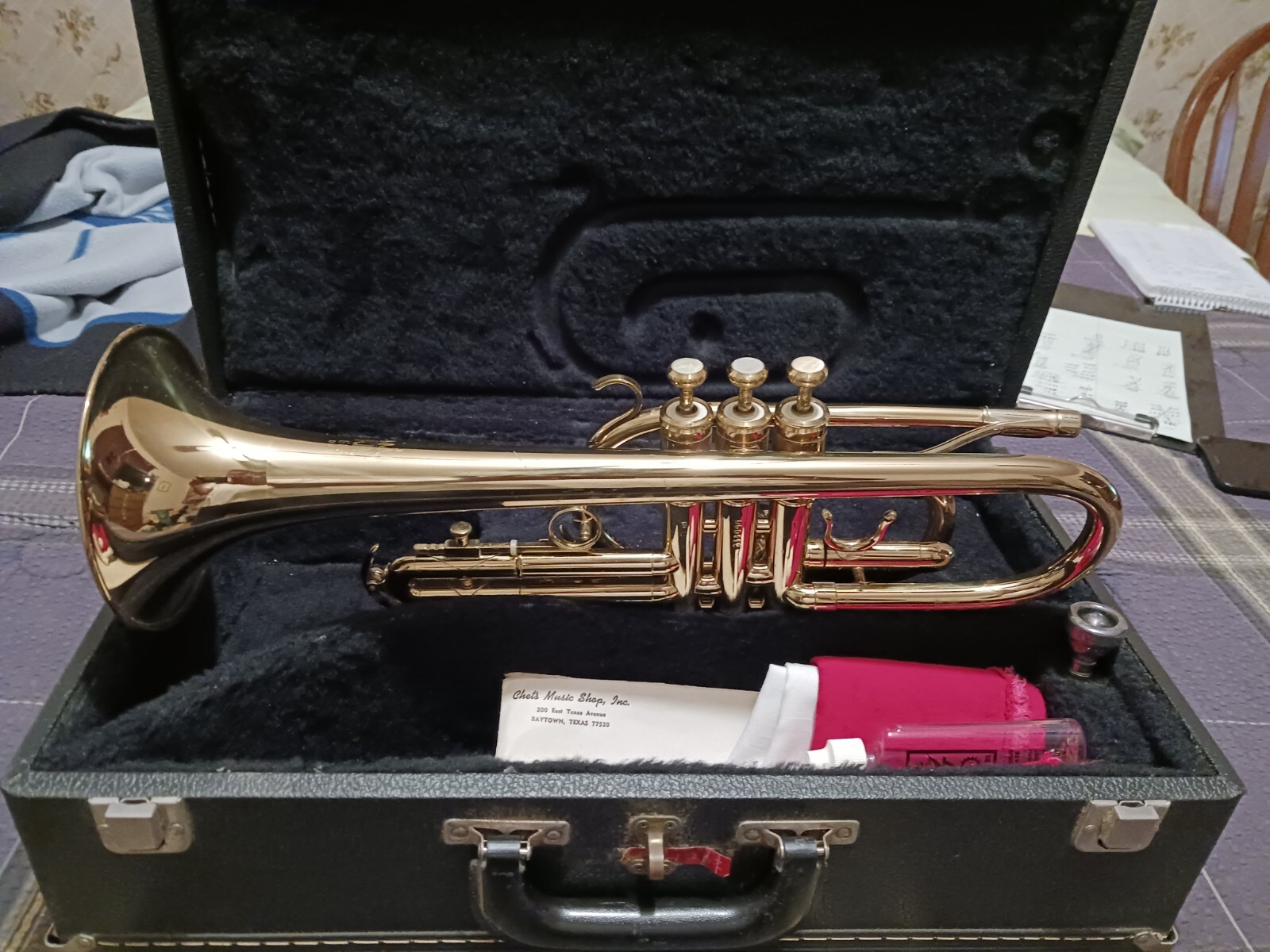 king trumpet with lock feature eBay