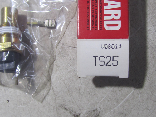 NEW GENUINE STANDARD TS25 Engine Coolant Temperature Sender - Picture 2 of 3