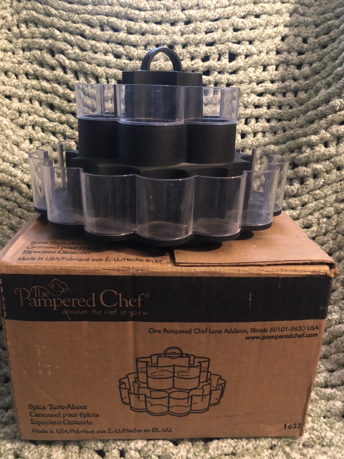 PAMPERED CHEF SPICE TURNABOUTROTATING/REVOLVING RACKCAROUSEL 1632