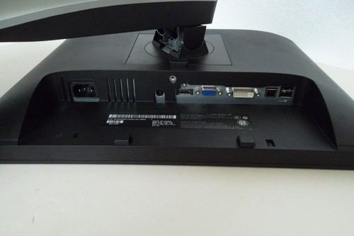 Dell P1913S LED Monitor 19" VGA DVI DP w/2-Port USB P1913Sb P1913Sf 39WWP NWXT6 - Picture 5 of 12