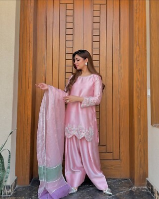 Pink Formal Wear Pakistani Brands Adelaide – Afrozeh