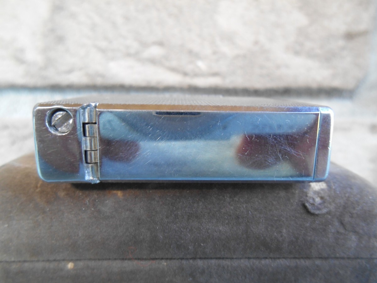 VINTAGE DANTE J2 DORSET PEBBLED CHROME BUTANE CIGARETTE