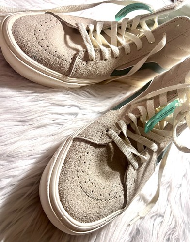 Vans Suede High-Tops in Cream and Light Blue - Picture 4 of 8