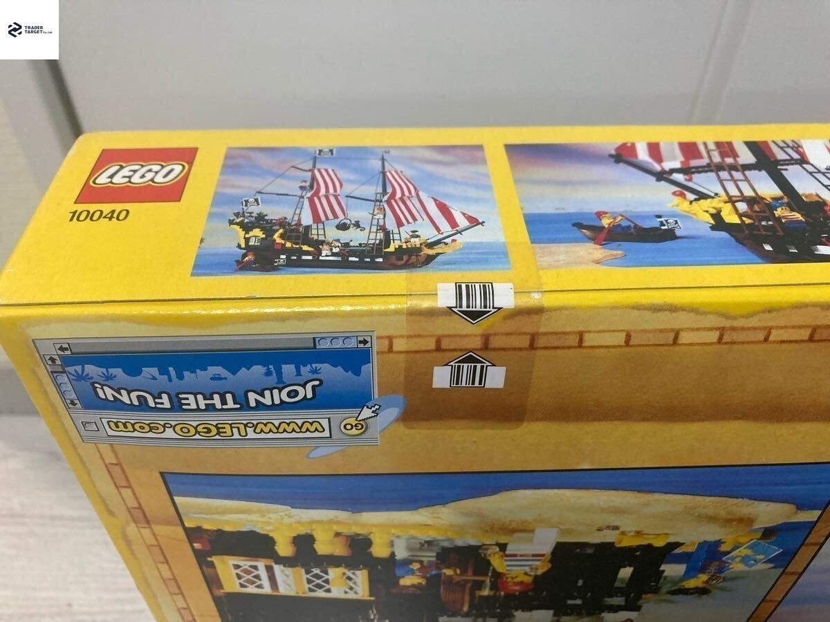 Buy LEGO Pirates: Black Seas Barracuda (10040) online