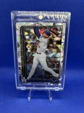 FREDDIE FREEMAN 2025 TOPPS SERIES 1#239 Cracked Ice- LA DODGERS