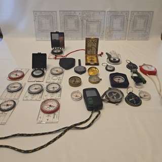 Huge Lot Of Compasses Many Vintage Not Tested But Most Seem In Good Shape And...