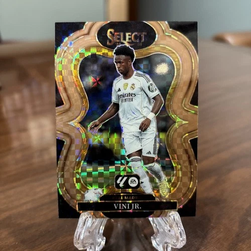 2025-26 Panini Select La Liga VINI JR Mezzanine Bronze Checker /99  Real Madrid