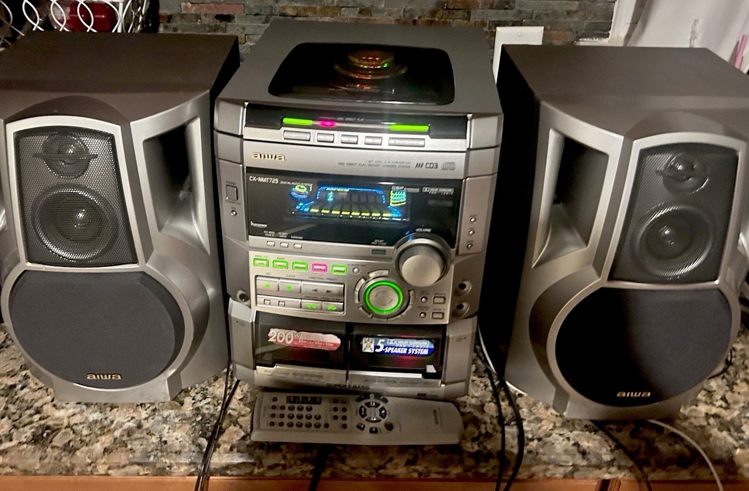 3 Cd Changer Wspeakers Remote Video Read