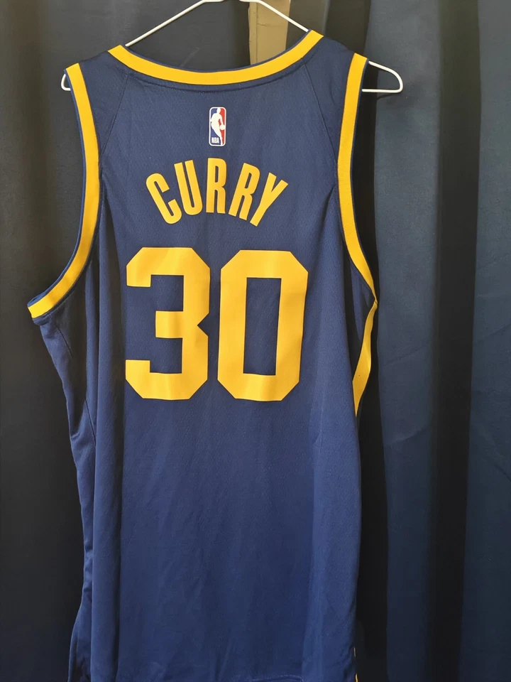 Camiseta deportiva para hombre Nike Golden State Warriors Steph Curry edición llamativa grande Foto 2 de 4