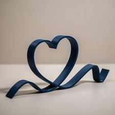 Heart Ornament Line Art: Shelf Display Home Decor, Eco-Friendly Plastic