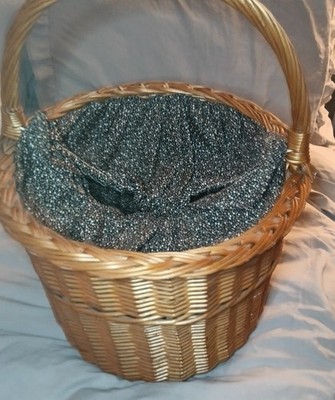 Vintage Primitive Wicker Basket with Cloth Lining and Handle Farmhouse Decor