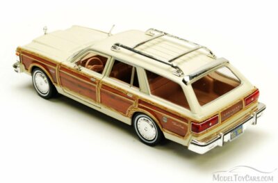 1979 Chrysler LeBaron Town & Country Wagon Motormax 73331 1