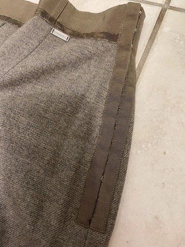 CHANEL LOGO PLAQUE 99A UNIQUE HOOKEYES GROSGRAIN WAIST CLASSIC CASHMERE SKIRT 44 - Picture 11 of 13