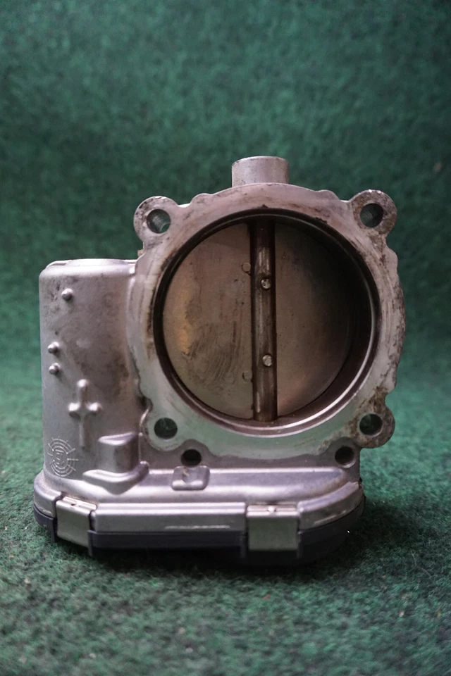 Dodge Durango 2015 3,6 L carrocería del acelerador OEM 05184349AC Foto 3 de 4