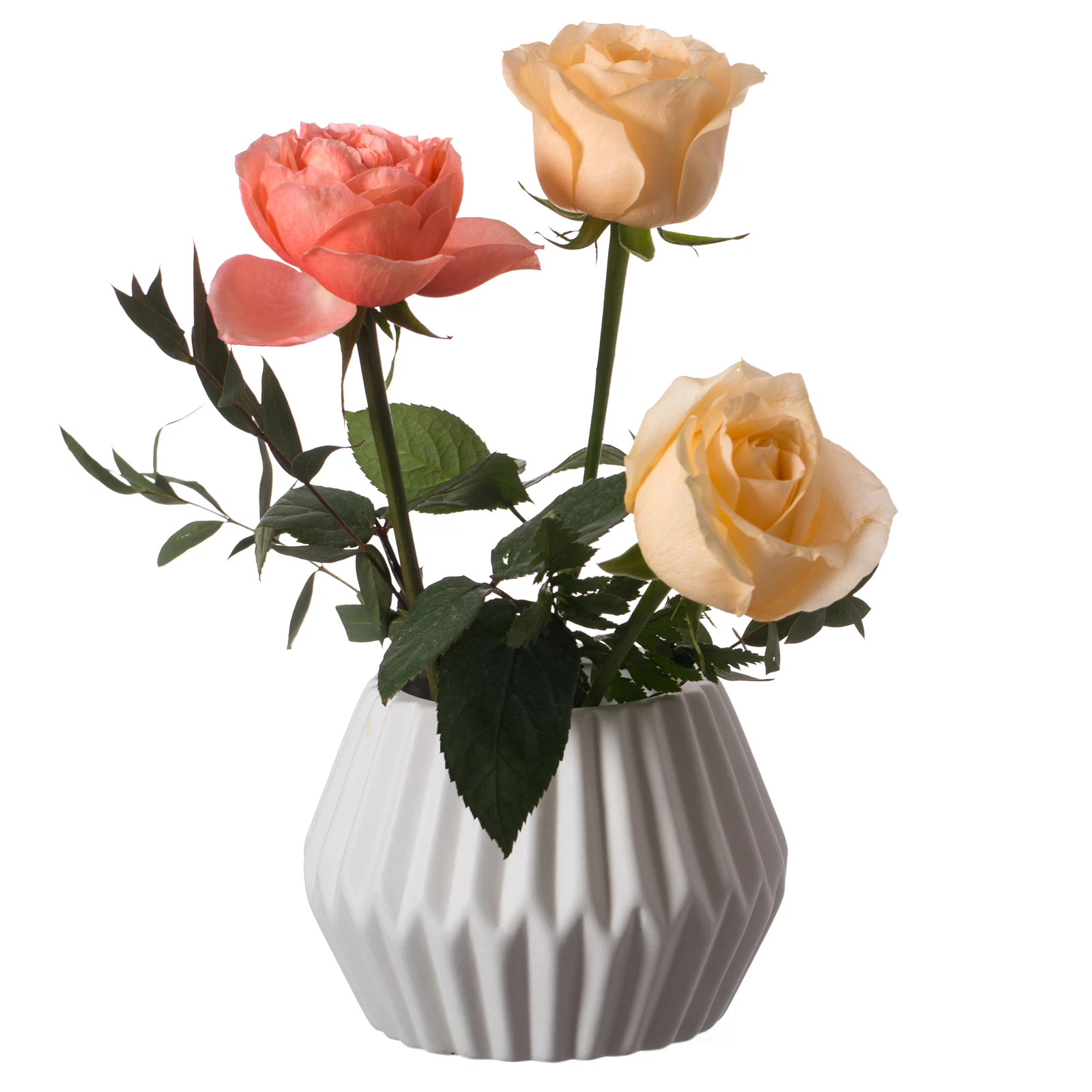 Uniquewise 4-In White Ceramic Table Vase, Minimalist Interior Design Accessories