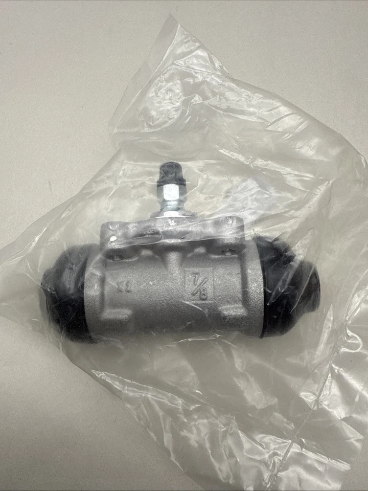 Dorman W610118 Rear Drum Brake Wheel Cylinder Compatible w/Select Toyota Model.. - Image 3 of 4