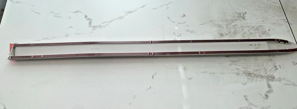 Новый оригинальный производитель 2002-2003 Mazda MPV задняя левая дверь молдинг отделка LC70-50-692A серебро - Изображение 4 из 4