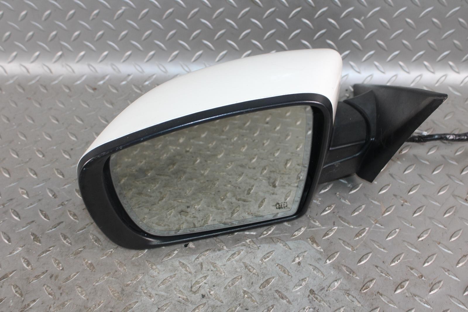 14-19 MASERATI GHIBLI Bianco White LH Driver Side Door Mirror Blind Spot OEM WTY