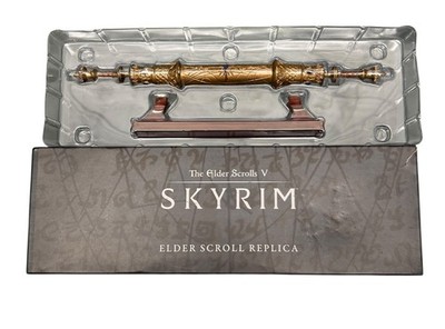 The Elder Scrolls V Skyrim Mini Replica Scroll Loot Crate