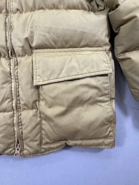 Chaqueta Browning Down Para Hombre Pequeña Bronceada Puffer Acolchada Cremallera Completa Hecha en EE. UU. De Colección Foto 3 de 4