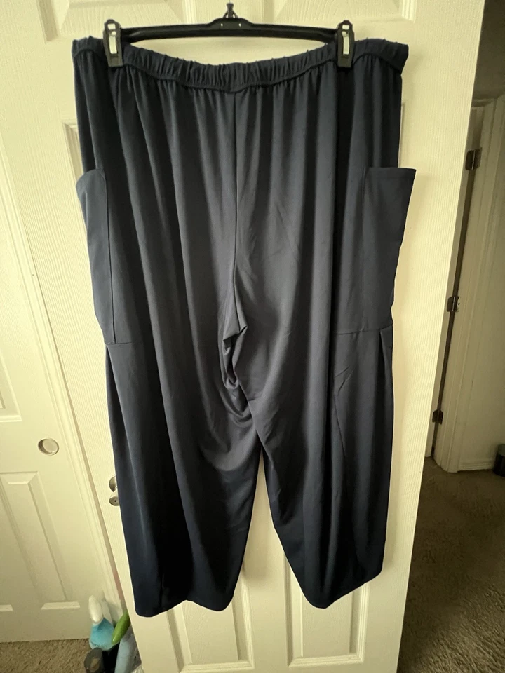 Halara Wide Leg Navy Pants 2X NWOT Elastic Tie Waist Side Pockets Poly/Spandex - Image 4 of 4
