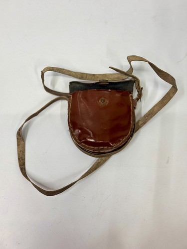 Compact Natural Siner Brunton Pocket Compass with Protective Pouch - Picture 3 of 10