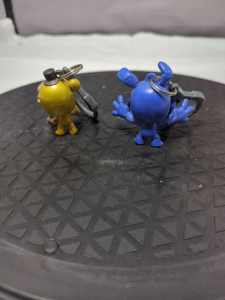 Lote de 2 llaveros Five Nights at Freddy's FNAF Foto 2 de 4